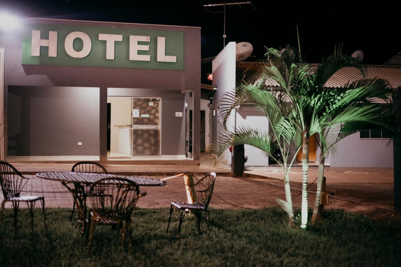 Rotta Hotel Тангара-да-Серра Экстерьер фото